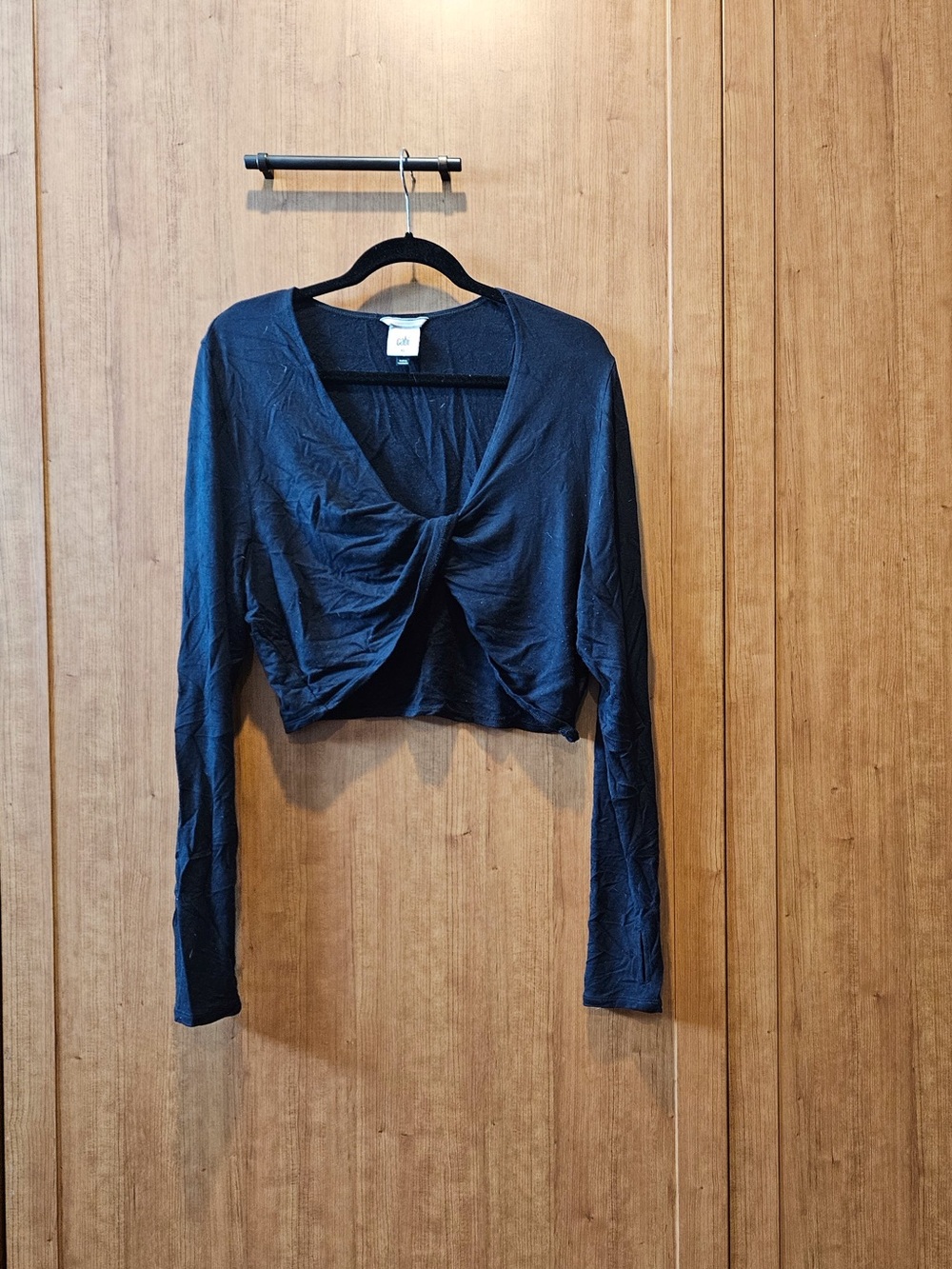 Shrug Twist-Front Long Sleeve Crop Top in black